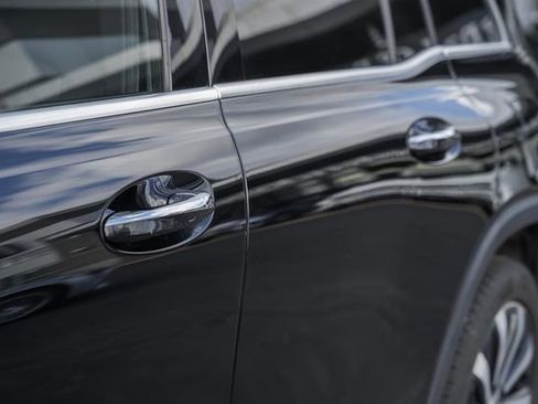 Used 2020 Mercedes-Benz GLB 250 GLB 250 image 14