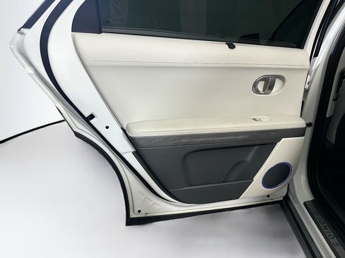 Used 2024 Hyundai Ioniq 5 Limited RWD image 28