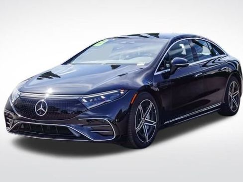New 2022 Mercedes-Benz EQS 580 4MATIC Sedan image 3