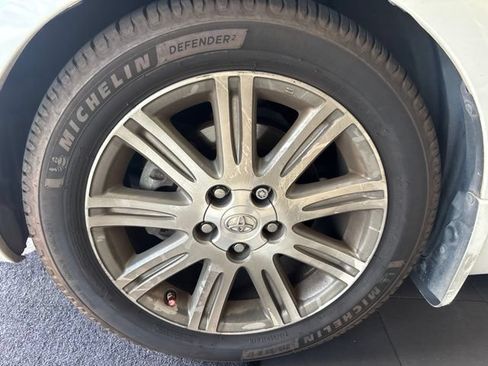 Used 2007 Toyota Avalon XL FWD image 2