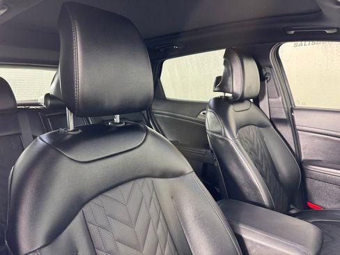 Used 2024 Kia Sportage X-Line w/ X-Line Premium Package image 35