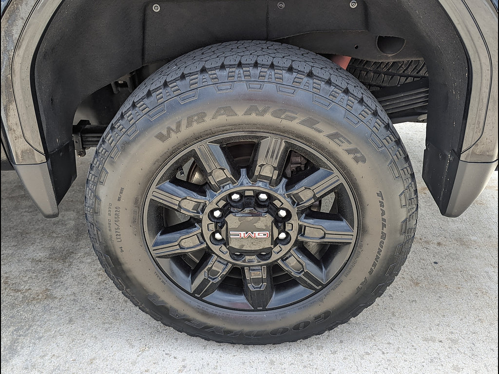 Certified 2024 GMC Sierra 2500 AT4 w/ AT4 Premium Plus Package AWD/4WD image 16