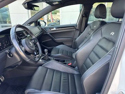 Used 2019 Volkswagen Golf R 4-Door AWD/4WD image 10