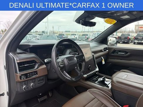 Used 2025 GMC Yukon Denali Ultimate image 18