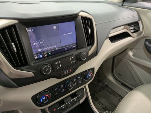 Used 2022 GMC Terrain Denali image 11