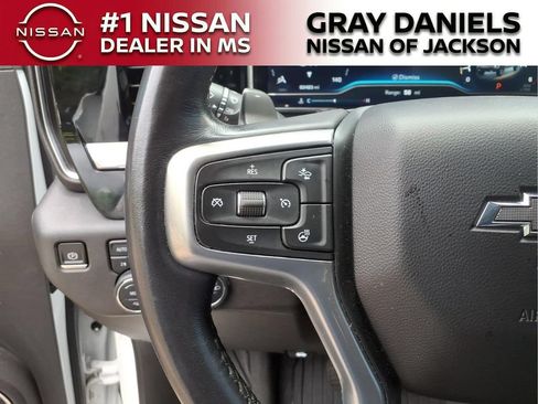 Used 2023 Chevrolet Silverado 1500 LT Trail Boss AWD/4WD image 14