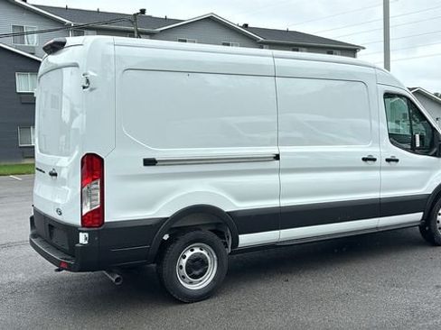 New 2026 Ford Transit 250 148 High Roof w/ Load Area Protection Package RWD image 28