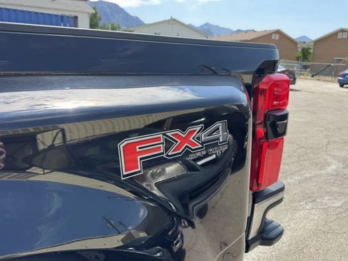 Used 2025 Ford F350 Lariat AWD/4WD image 38