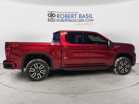 Used 2022 GMC Sierra 1500 AT4 w/ AT4 Premium Package image 6