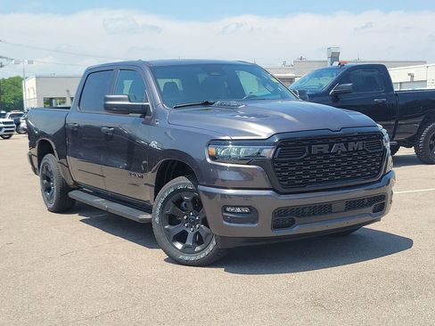 New 2026 RAM 1500 Express AWD/4WD image 27