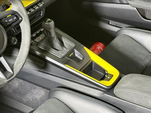 Used 2024 Porsche 911 GT3 RWD image 14