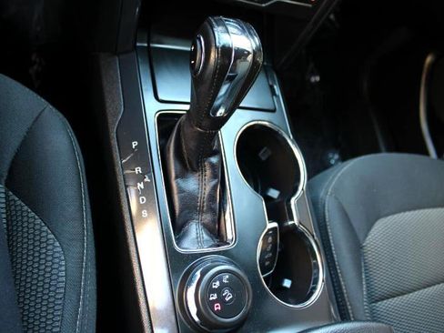 Used 2018 Ford Explorer XLT w/ Equipment Group 201A image 25