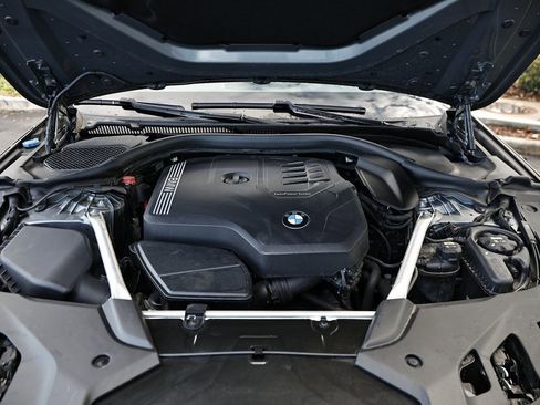 Used 2023 BMW 530i xDrive w/ Convenience Package image 30