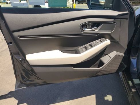 Certified 2025 Honda Accord SE image 19