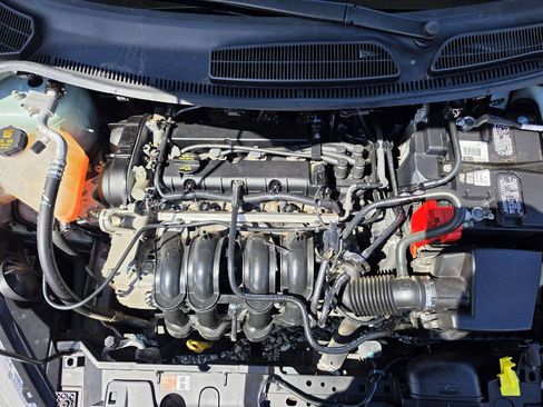 Used 2017 Ford Fiesta SE FWD image 11