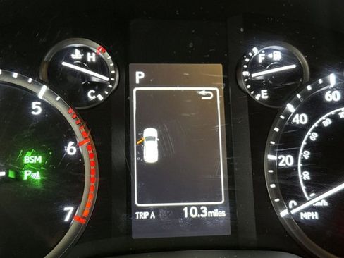 Certified 2023 Lexus GX 460 Premium image 17