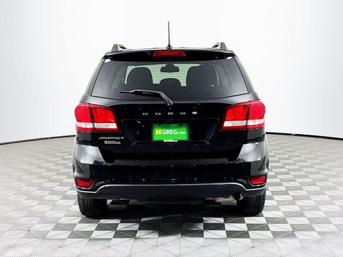 Used 2019 Dodge Journey SE w/ Connectivity Group image 8