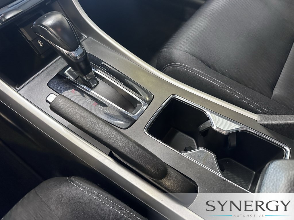 Used 2015 Honda Accord Sport image 15