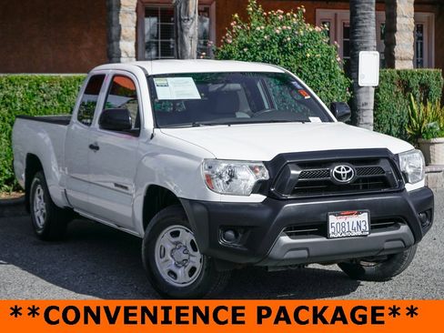 Used 2014 Toyota Tacoma 2WD Access Cab image 2