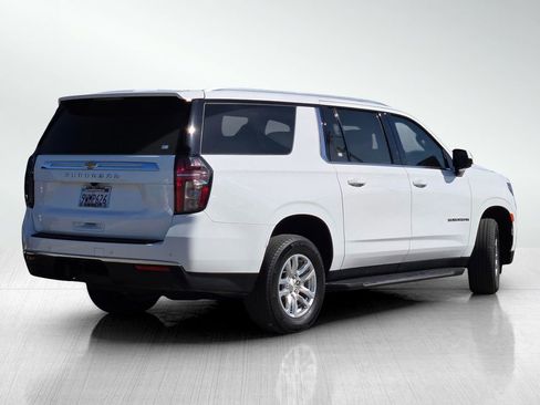Used 2023 Chevrolet Suburban LS AWD/4WD image 4