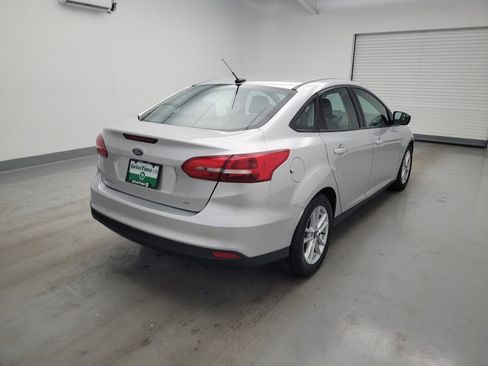 Used 2018 Ford Focus SE FWD image 9