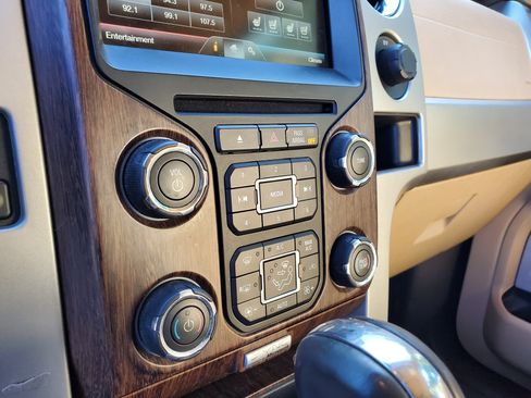 Used 2014 Ford F150 Lariat w/ Equipment Group 501A Mid image 36