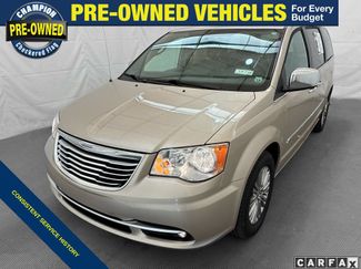 Used 2016 Chrysler Town & Country Touring-L w/ Driver Convenience Group FWD video 1