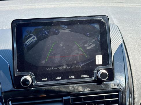 New 2025 Mitsubishi Eclipse Cross LE image 13