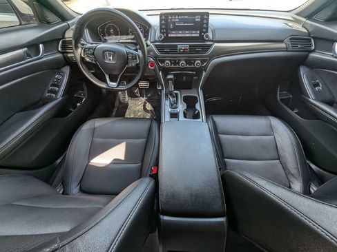 Used 2019 Honda Accord Sport image 33