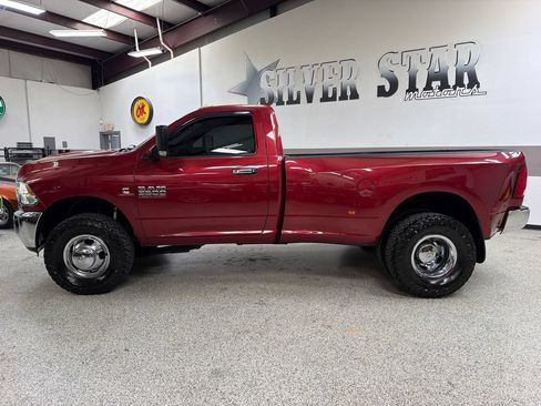 Used 2015 RAM 3500 Tradesman w/ Chrome Appearance Group RWD image 3
