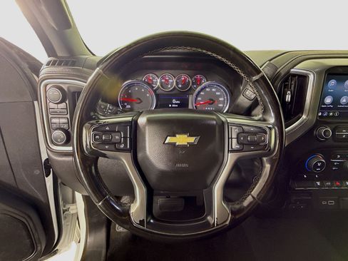 Used 2023 Chevrolet Silverado 2500 LT w/ Convenience Package image 13