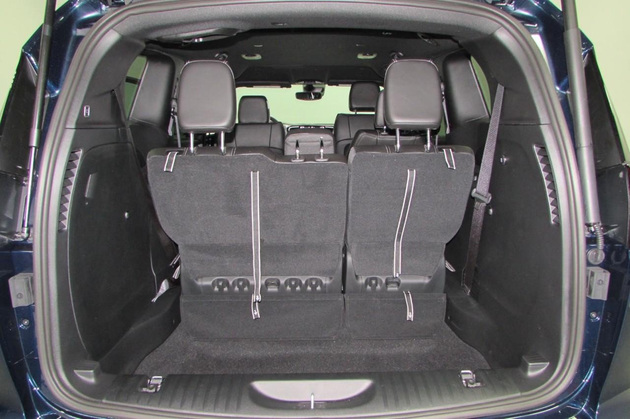 New 2025 Chrysler Pacifica Select FWD image 29
