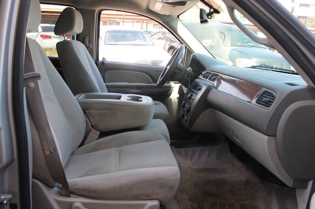 Used 2007 GMC Yukon SLE RWD image 28