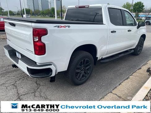 New 2025 Chevrolet Silverado 1500 Custom image 6