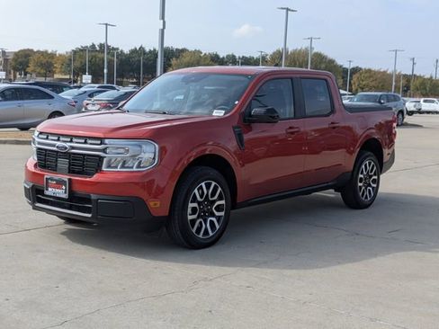 Used 2024 Ford Maverick Lariat image 10