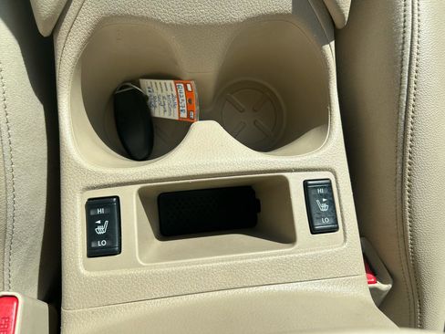 Used 2016 Nissan Rogue SL w/ SL Premium Package image 22