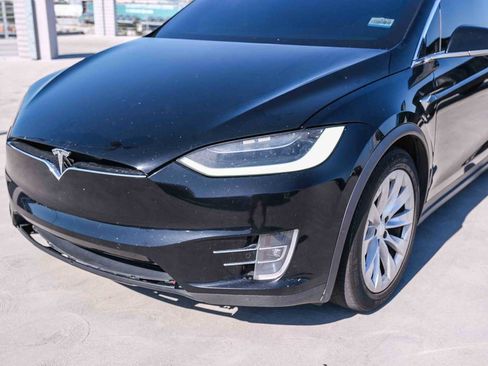 Used 2018 Tesla Model X P100D AWD/4WD image 11