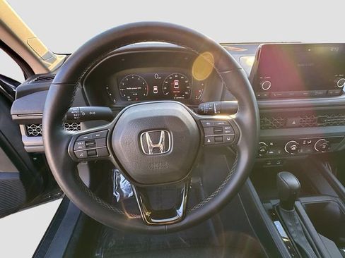 Certified 2023 Honda Accord LX image 10