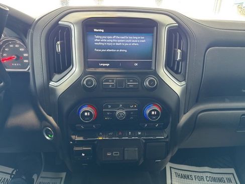 Used 2021 Chevrolet Silverado 1500 LT image 14