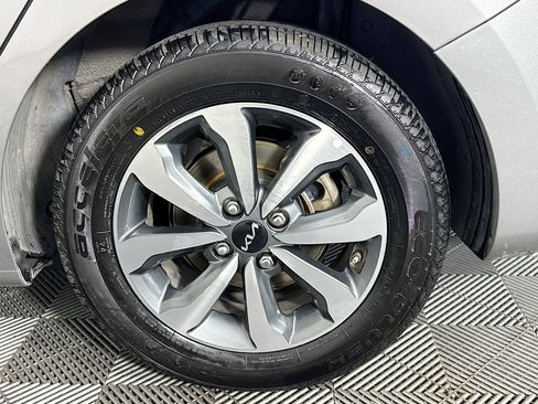 Used 2023 Kia Rio S w/ Technology Package image 64