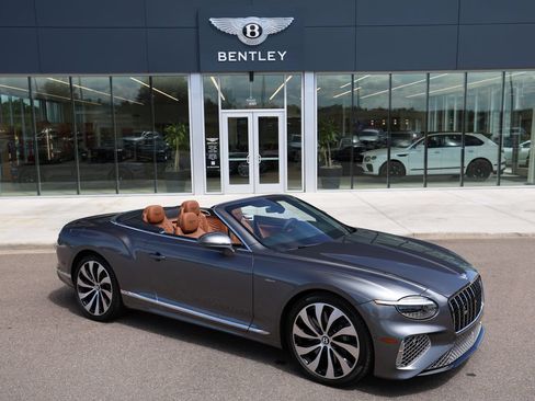 Used 2026 Bentley Continental GT Azure AWD/4WD image 18