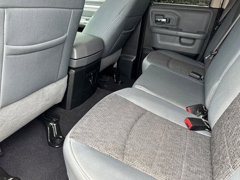 Used 2019 RAM 1500 Classic Warlock w/ Luxury Group image 11