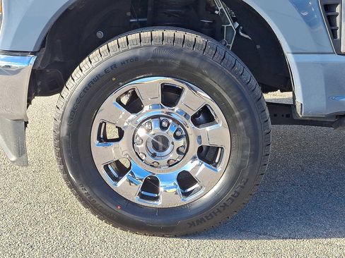 Used 2023 Ford F350 Lariat w/ Lariat Ultimate Package image 9