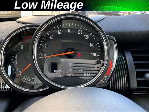 Used 2019 MINI Cooper S image 2