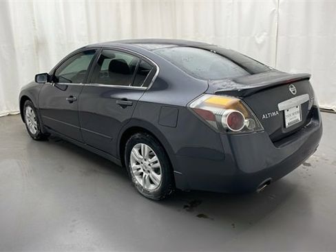 Used 2012 Nissan Altima 2.5 S w/ 20th Anniversary Pkg image 4