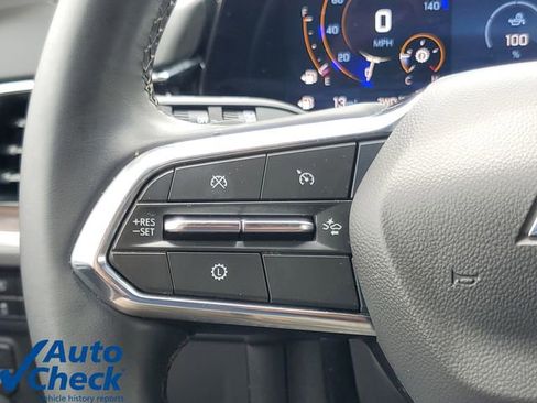 Used 2025 Chevrolet Tahoe Z71 AWD/4WD image 23
