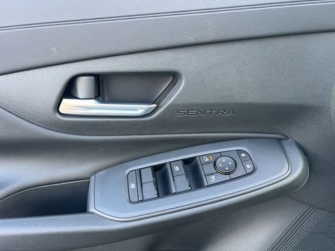 New 2026 Nissan Sentra SV w/ SV Convenience Package FWD image 22