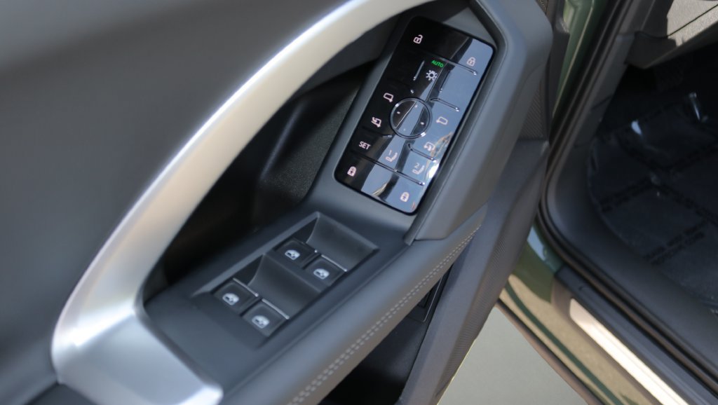 New 2026 Audi Q5 2.0T AWD/4WD image 11
