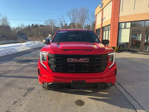 Used 2023 GMC Sierra 1500 Elevation image 2