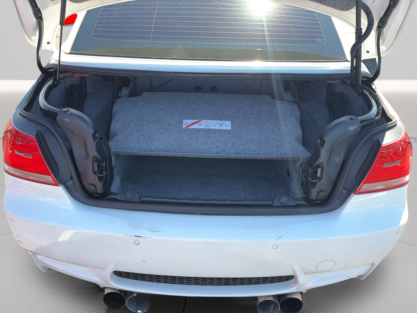 Used 2009 BMW M3 Convertible RWD image 22